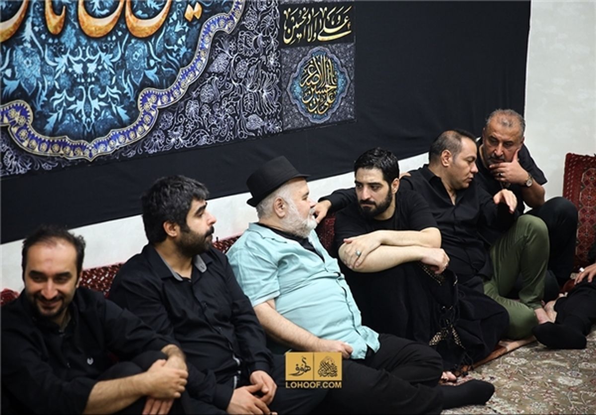اکبر عبدی و امیر نوری در هیئت ریحانه الحسین/عکس