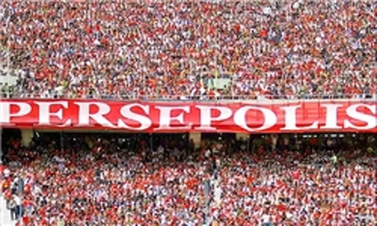 نیروی انتظامی به کمک قرمزپوشان آمد