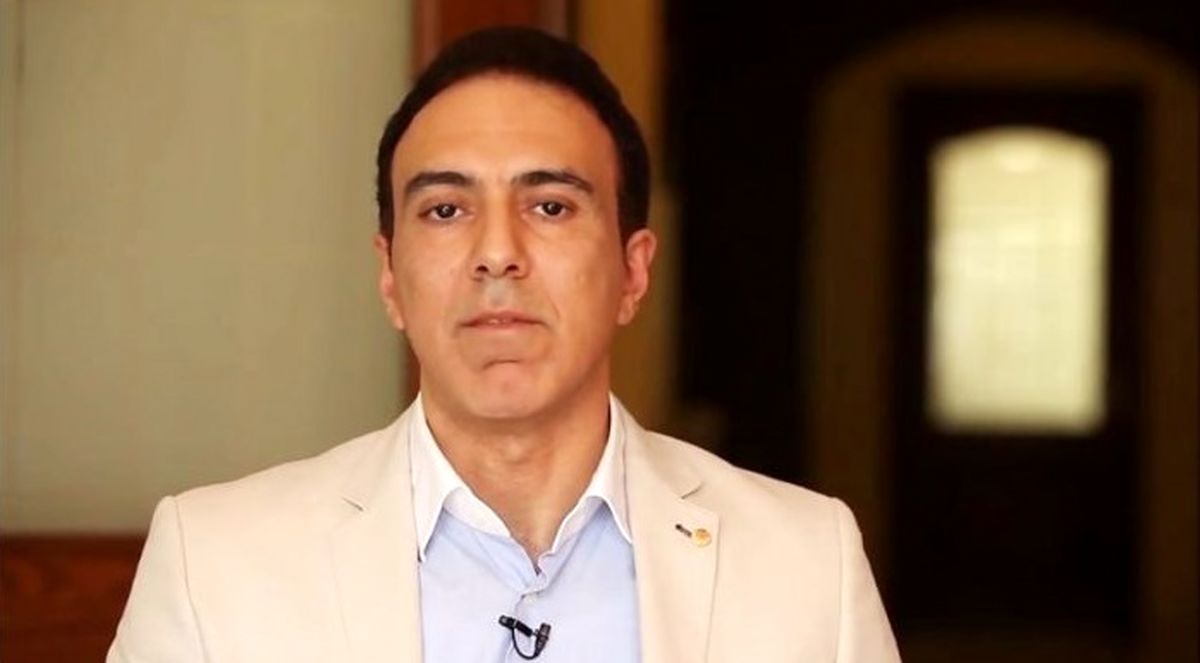 مزدک میرزایی جلوی دوربین انگلیس میرود