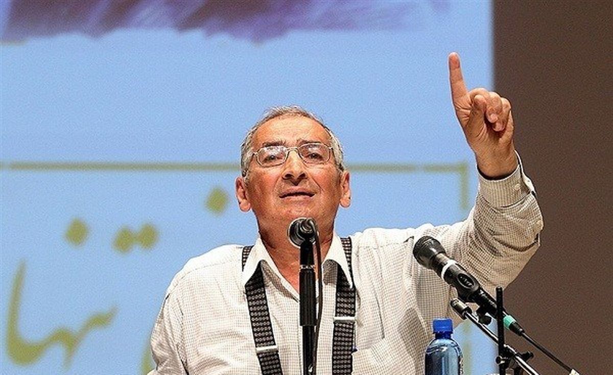 صادق زیباکلام در چند پرده 
