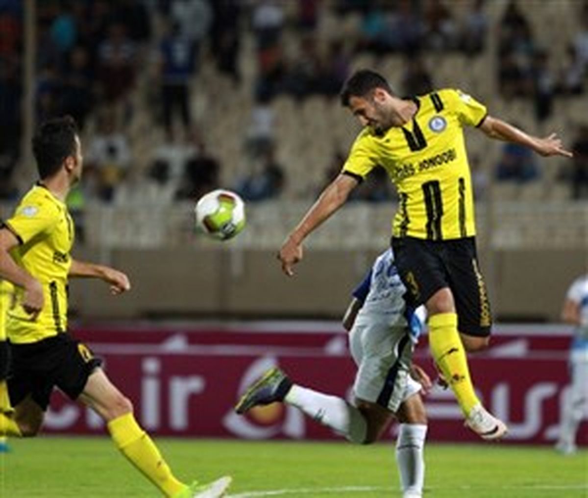 فروزان بدشانس بود