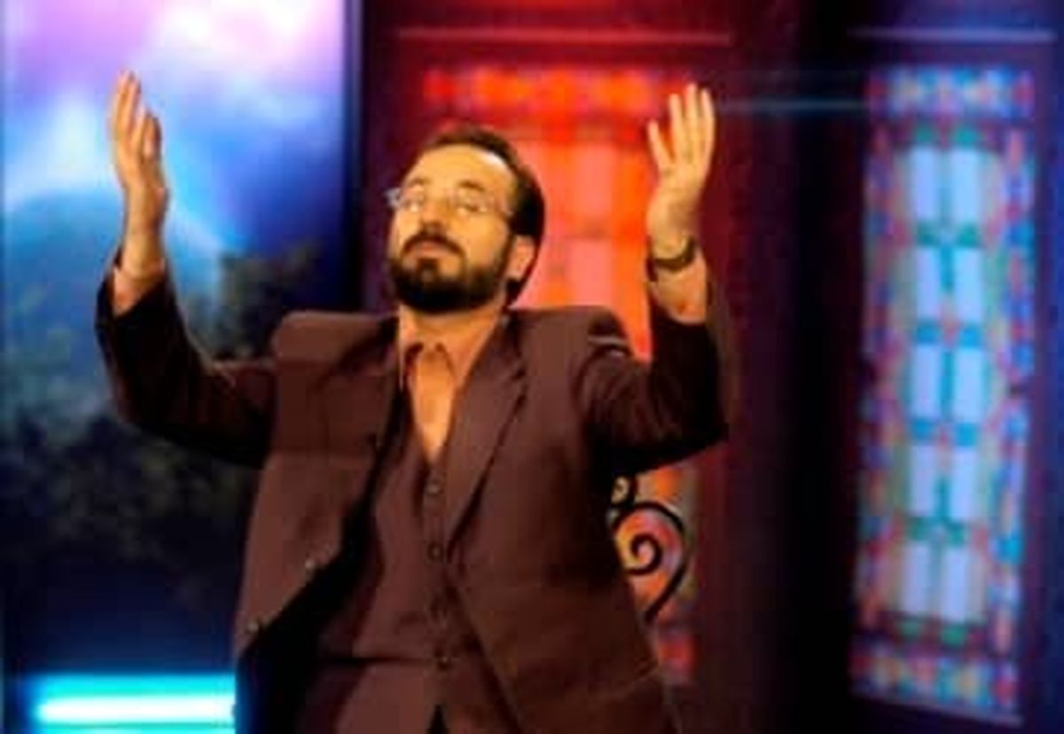 مجری خوش سخن عزادار شد