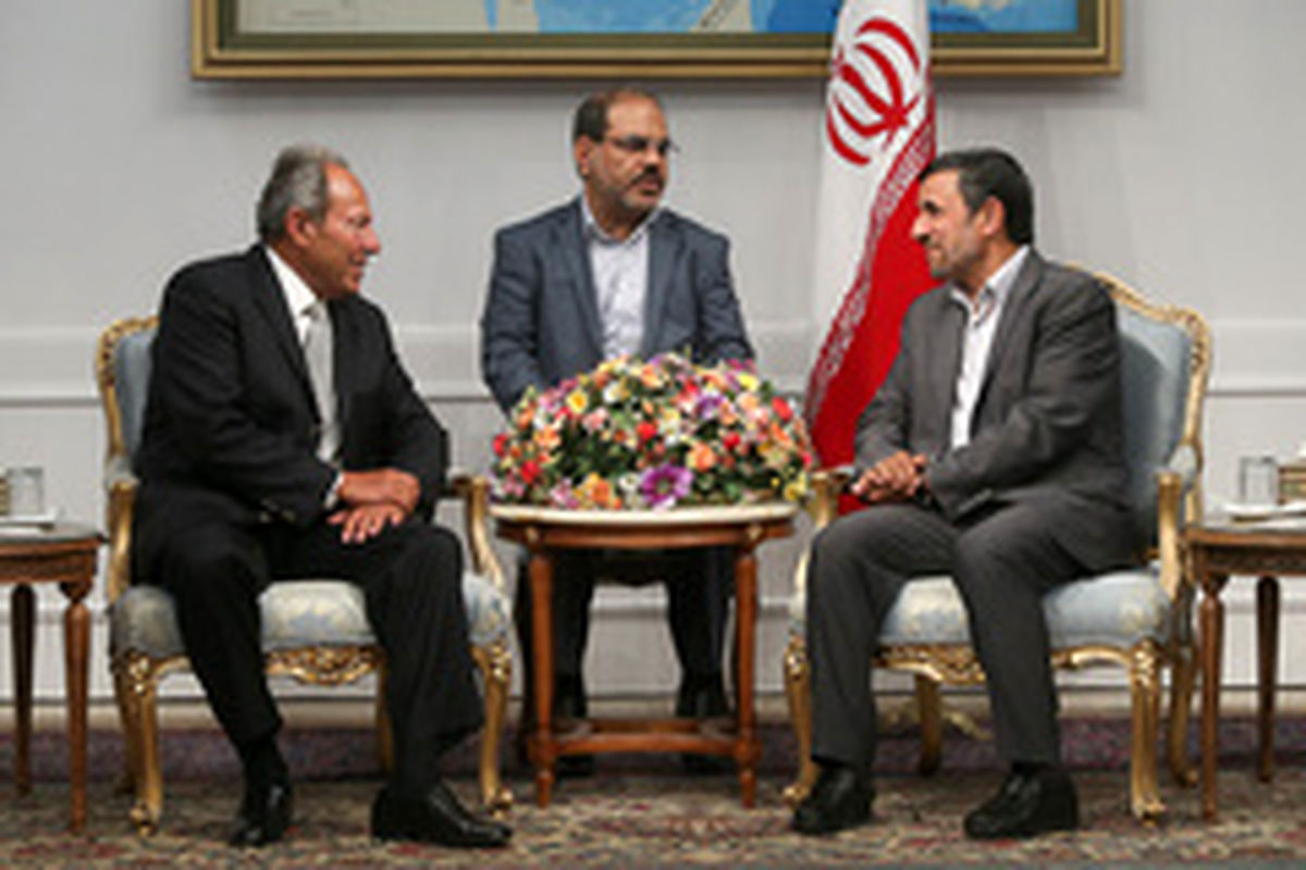 ملتی که برای حق و عدالت قیام کند، پیروز است