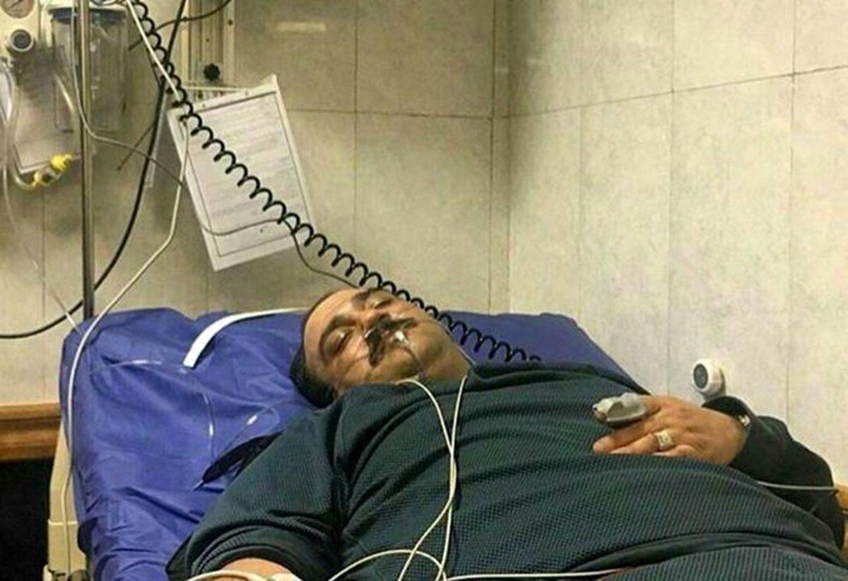 مهران غفوریان هم اینک در اتاق عمل است