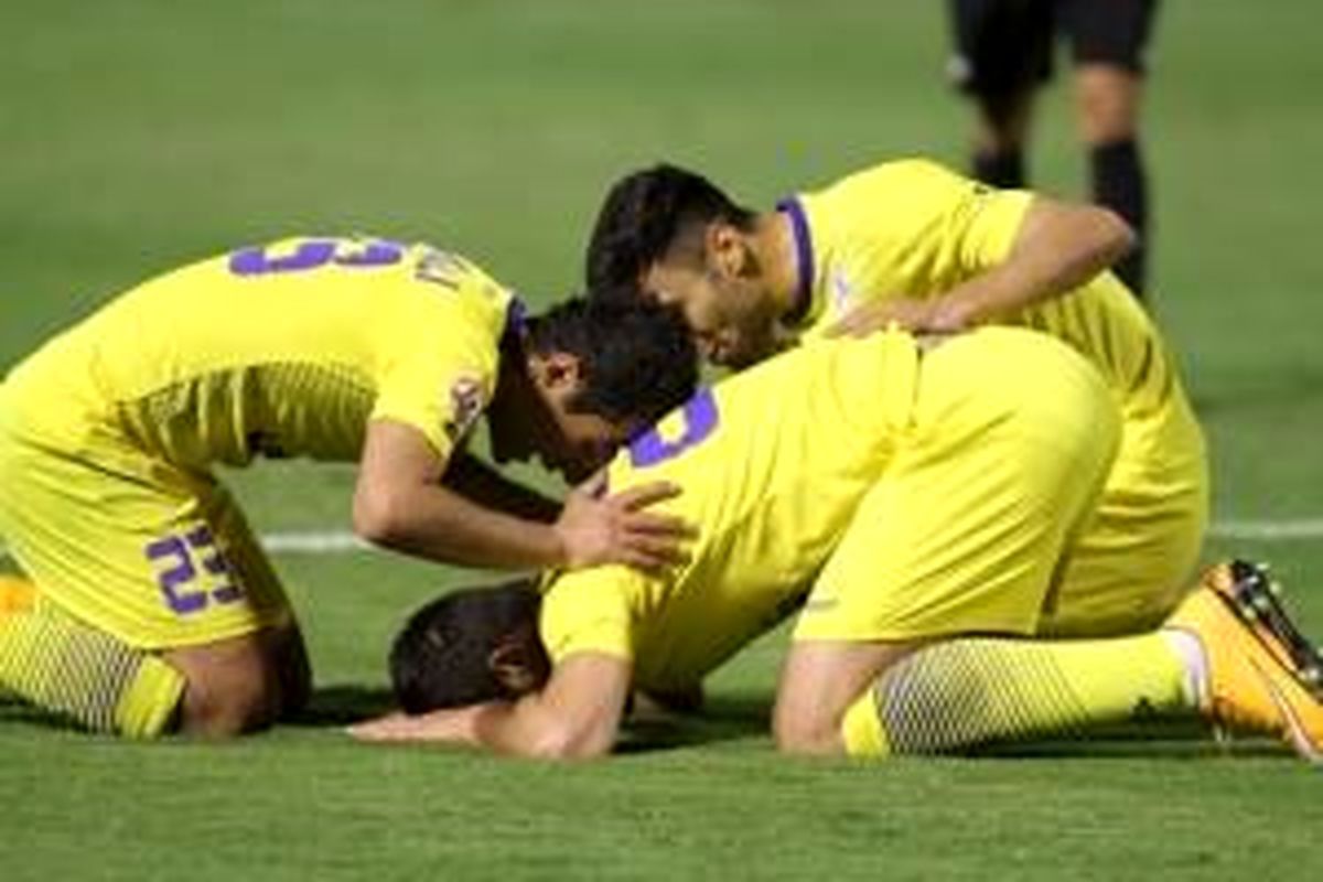احتمال سقوط یک پله ای سپاهان