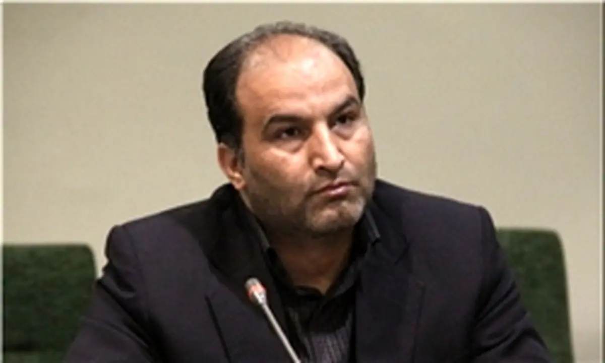 مجید امرایی پاسخ افشاگران را با افشاگری داد