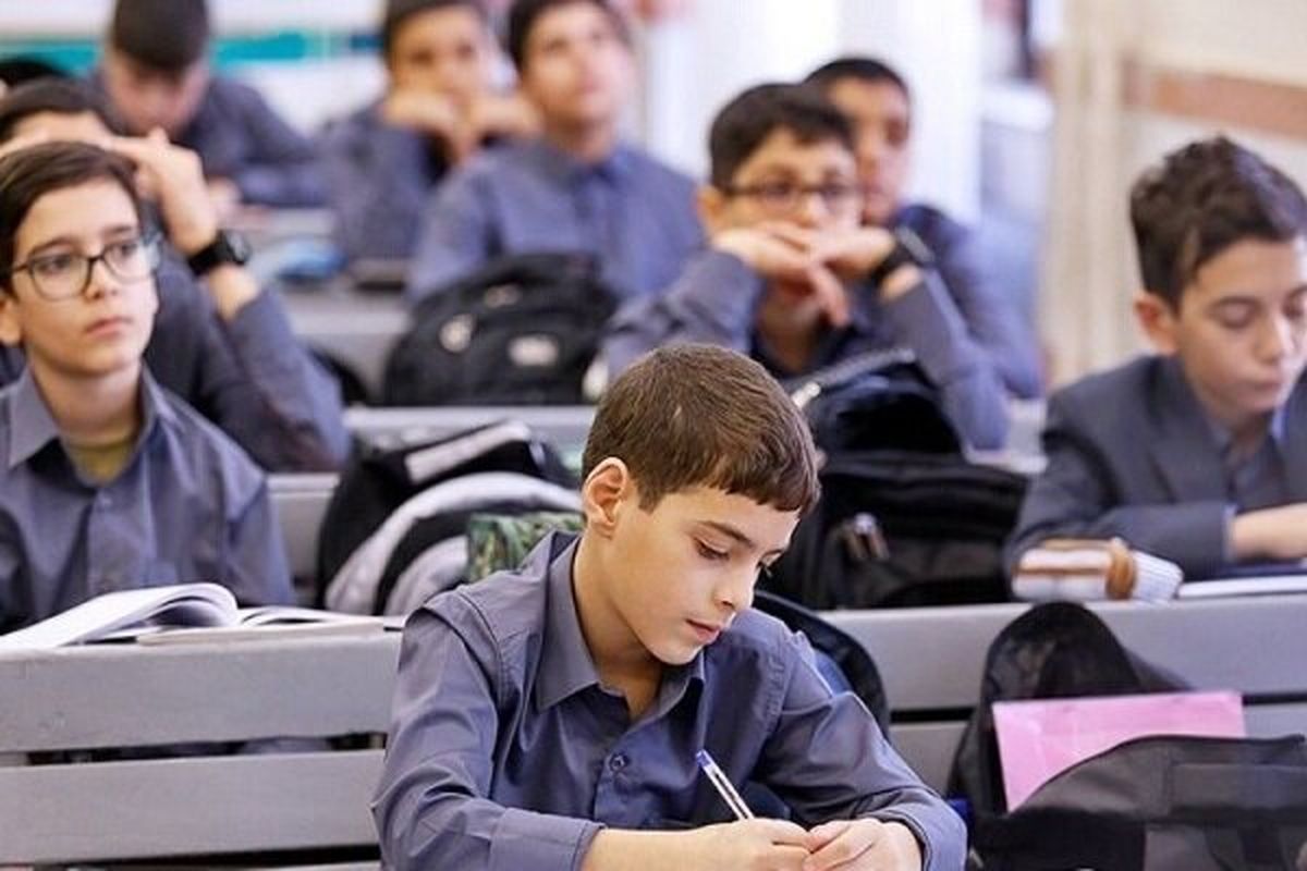 مدارس دولتی تقویت می‌شود
