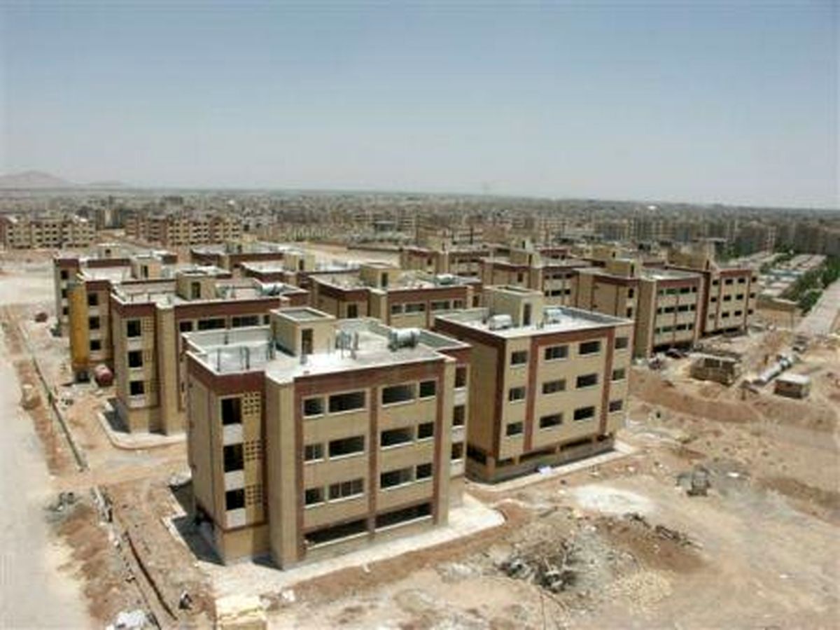 وزیر راه و شهرسازی دولت یازدهم فریب آمارهای دولت نهم و دهم را نخورد