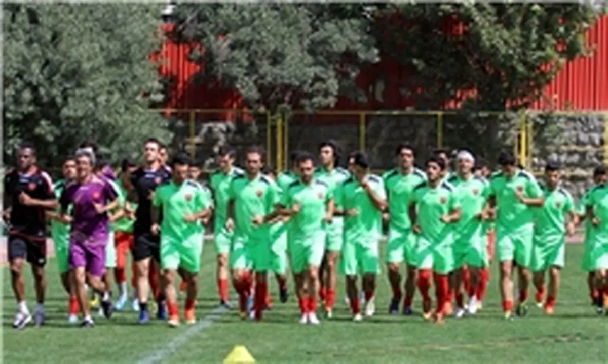 دایی دستش را برای بازی با ذوب‌آهن رو نکرد