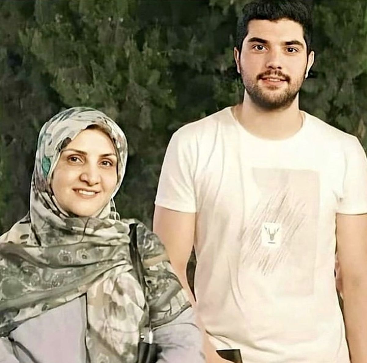 آقازاده مشهور و مادرش + عکس