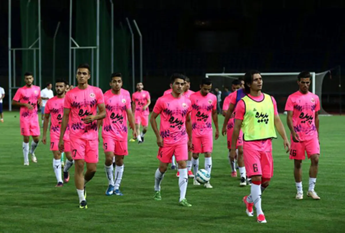 تمرینات تیم فوتبال پدیده تعطیل شد