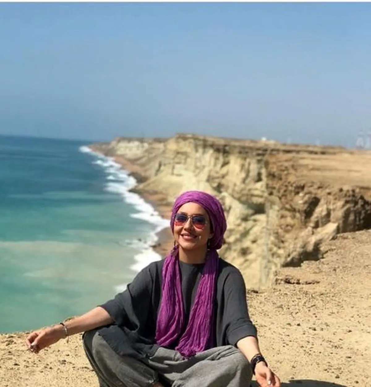 عکس زیبا و دیدنی بهاره کیان افشار لب ساحل