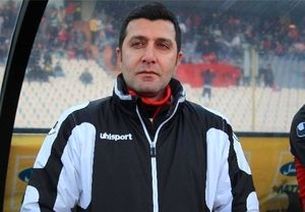از پرسپولیس بی‌انگیزه انتظار صعود نداشته باشید