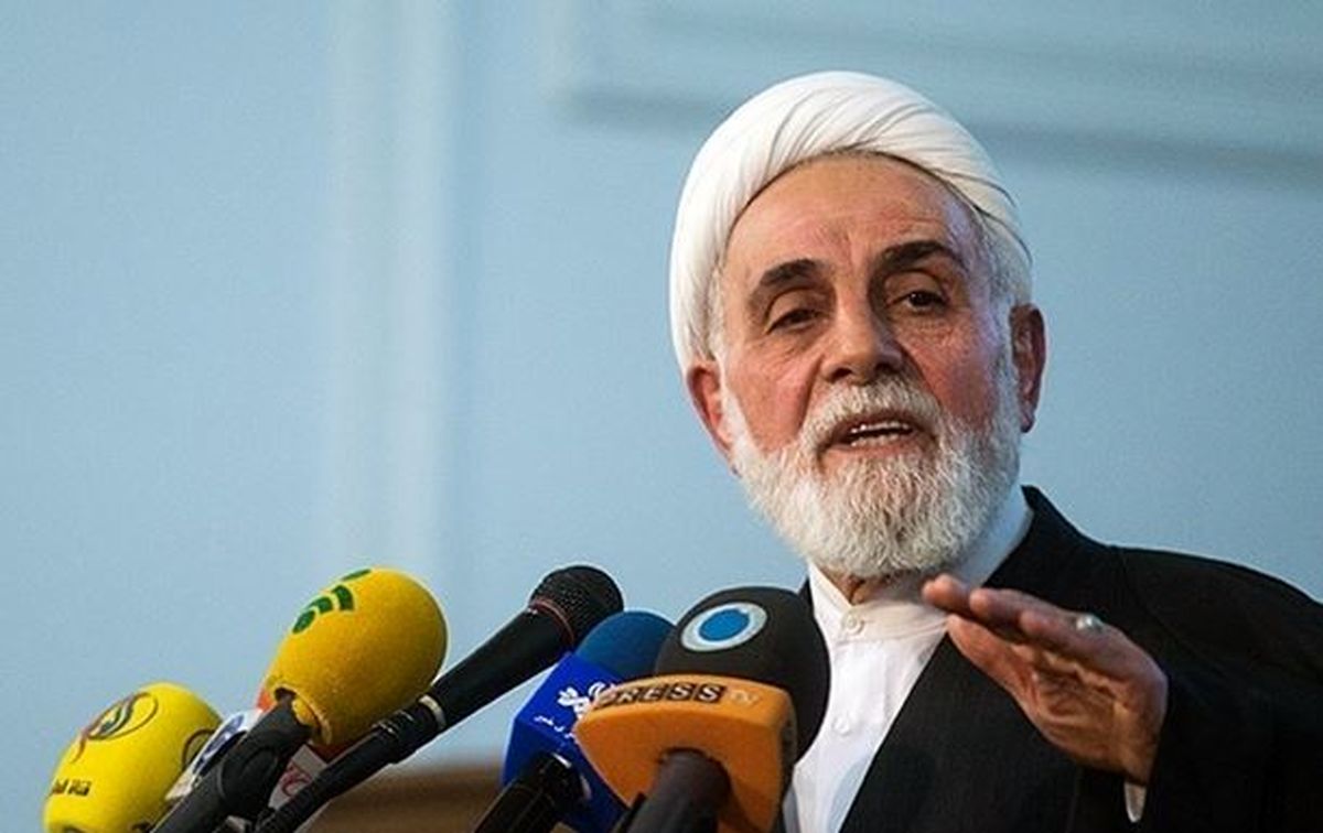 آقای روحانی! حقوقهای نجومی را جدی بگیرید 