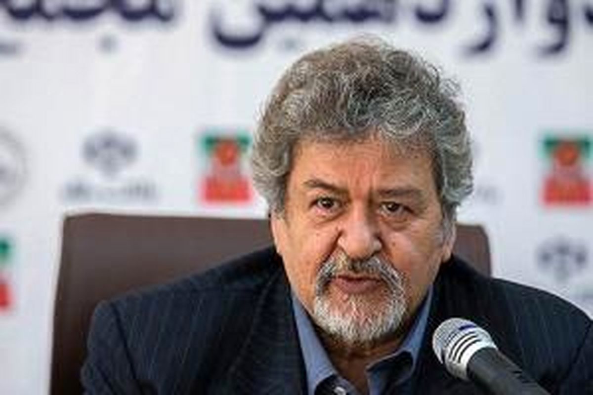 عابدینی: بال پرواز فوتبال شکسته است!
