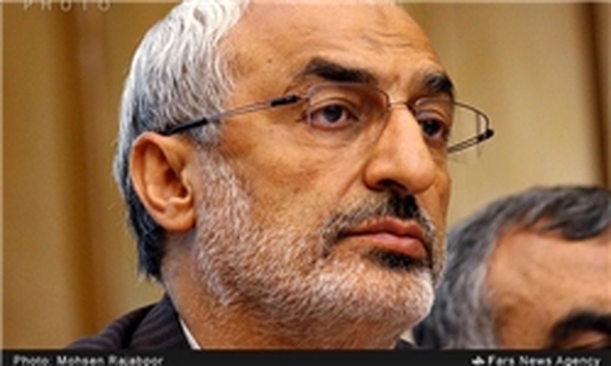 زاهدی:سرقت علمی رئیس جمهور در کمیسیون آموزش مجلس بررسی می‌شود