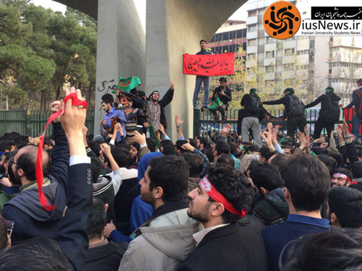 حاشیه‌نگاری از 6 ساعت پر التهاب دانشگاه تهران