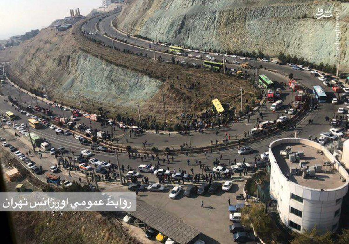 عکس هوایی از محل واژگونی مرگبار اتوبوس دانشجویان 