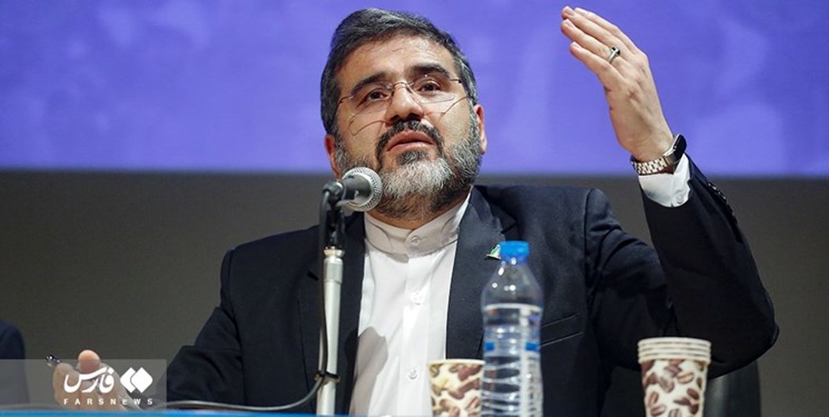 همراهی رئیس جمهور برای ورود محموله بزرگ کاغذ / مشکل کاغذ مطبوعات حل می‌شود