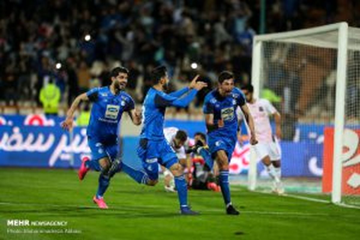 استقلال بالاتر از پرسپولیس و تراکتورسازی