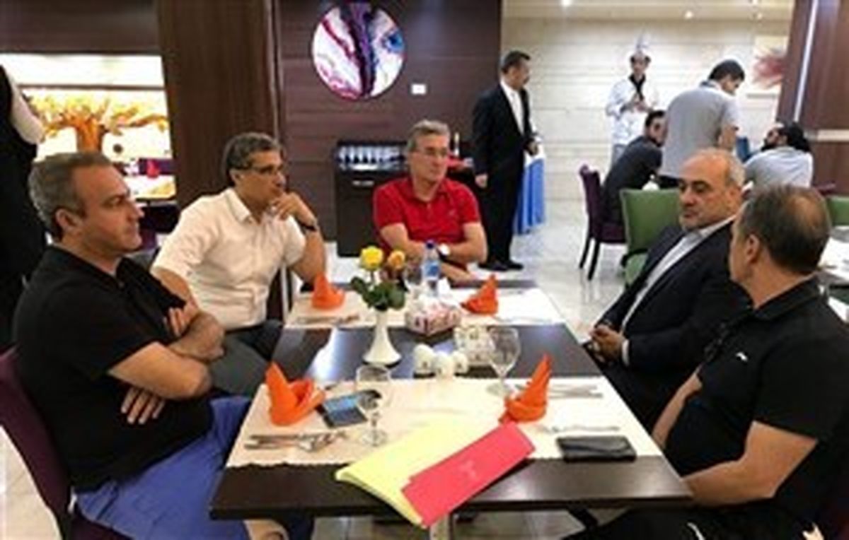 جلسه گرشاسبی با اسپانسر پرسپولیس