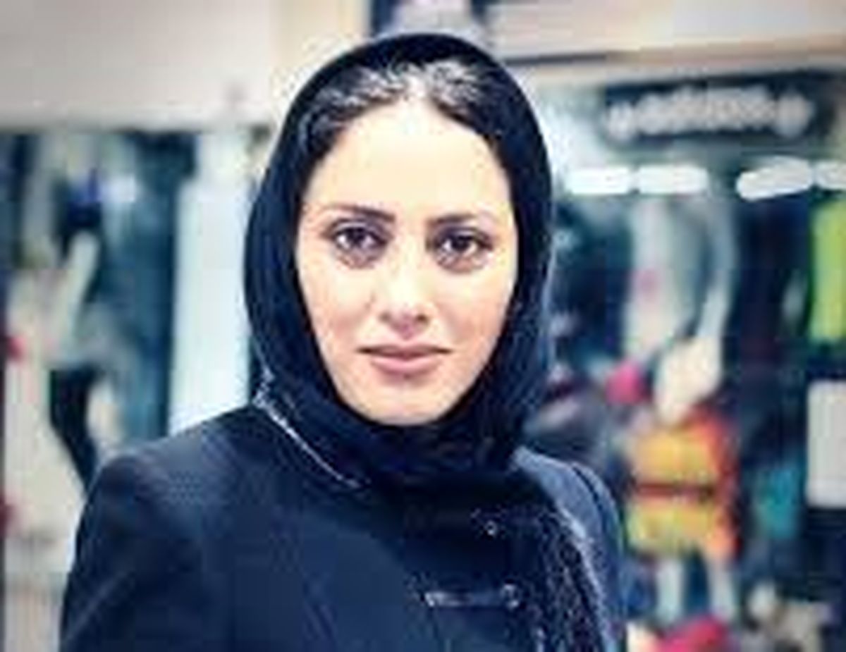 عکس قدیمی از تولد «مونا فرجاد»