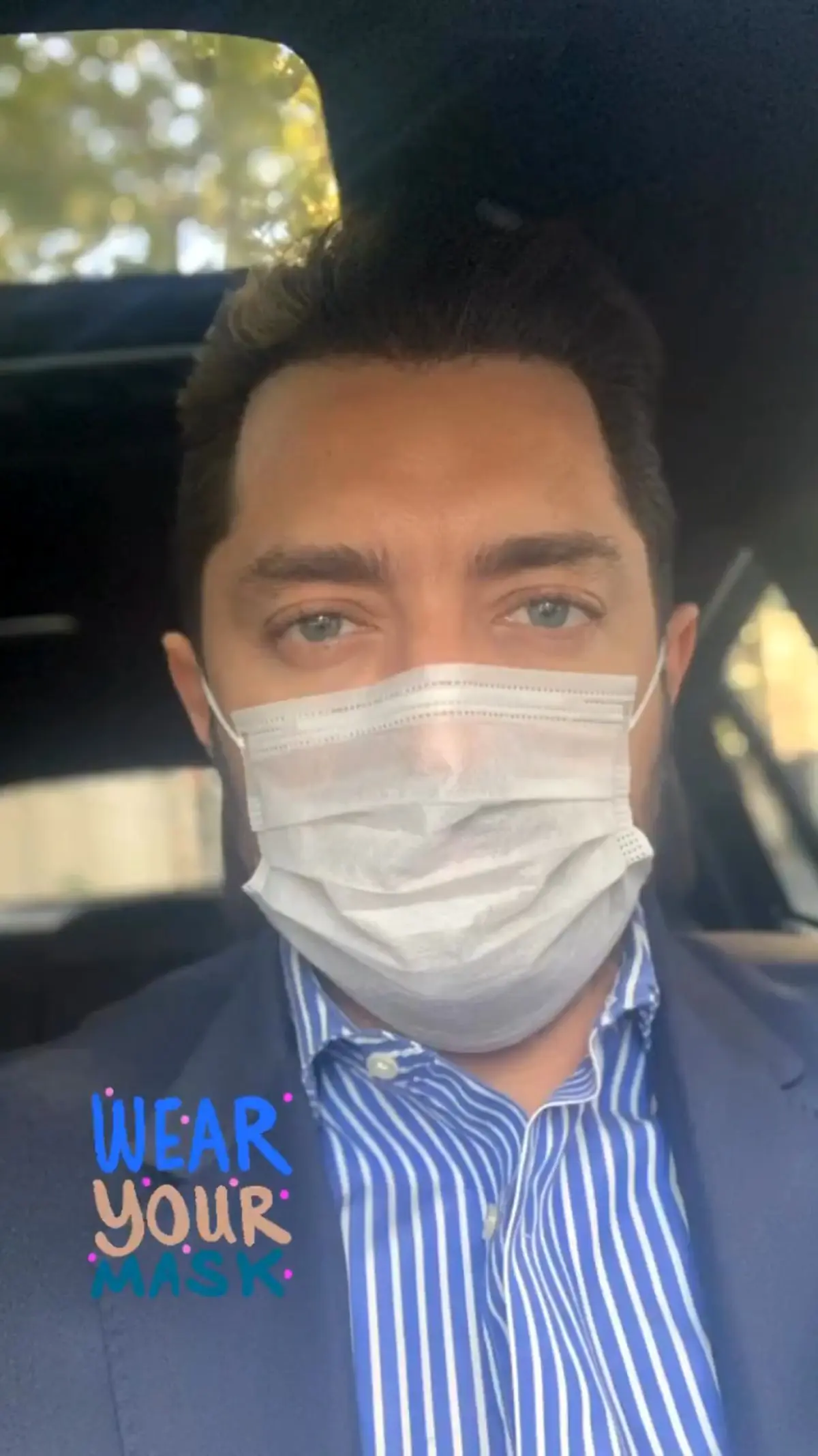 ماسک زدن بهرام رادان با تیپ رسمی + عکس