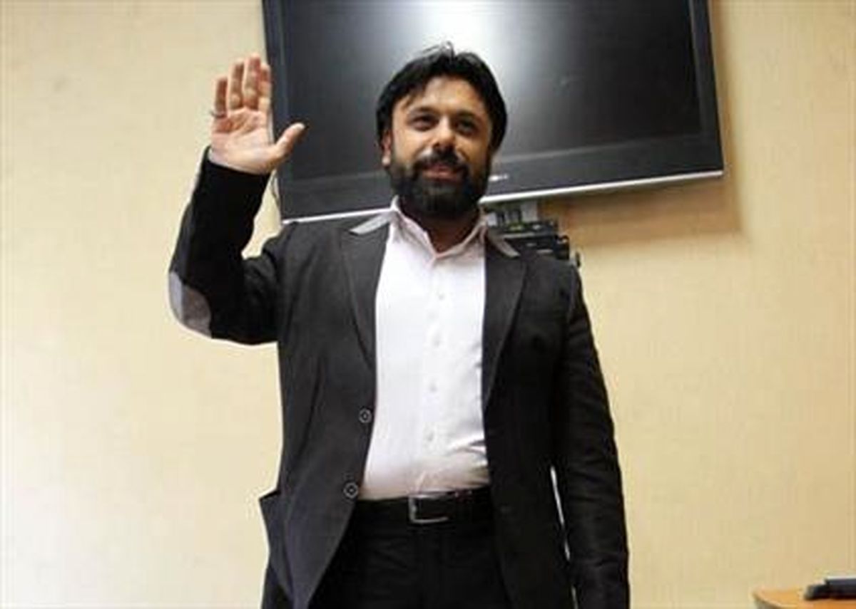 پرده برداری از سعید شیرینی با دستبند!