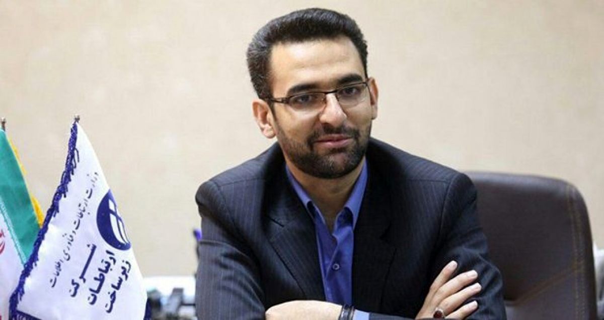 آذری‌جهرمی: با کمک فناوری اطلاعات می‌توان بر محرومیت‌ها غلبه کرد +عکس