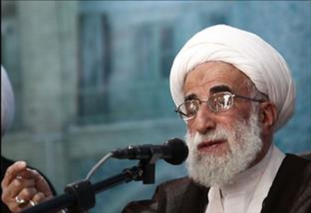 آیت الله جنتی: شورای نگهبان از اقدامات قانونی پلیس حمایت می‌کند