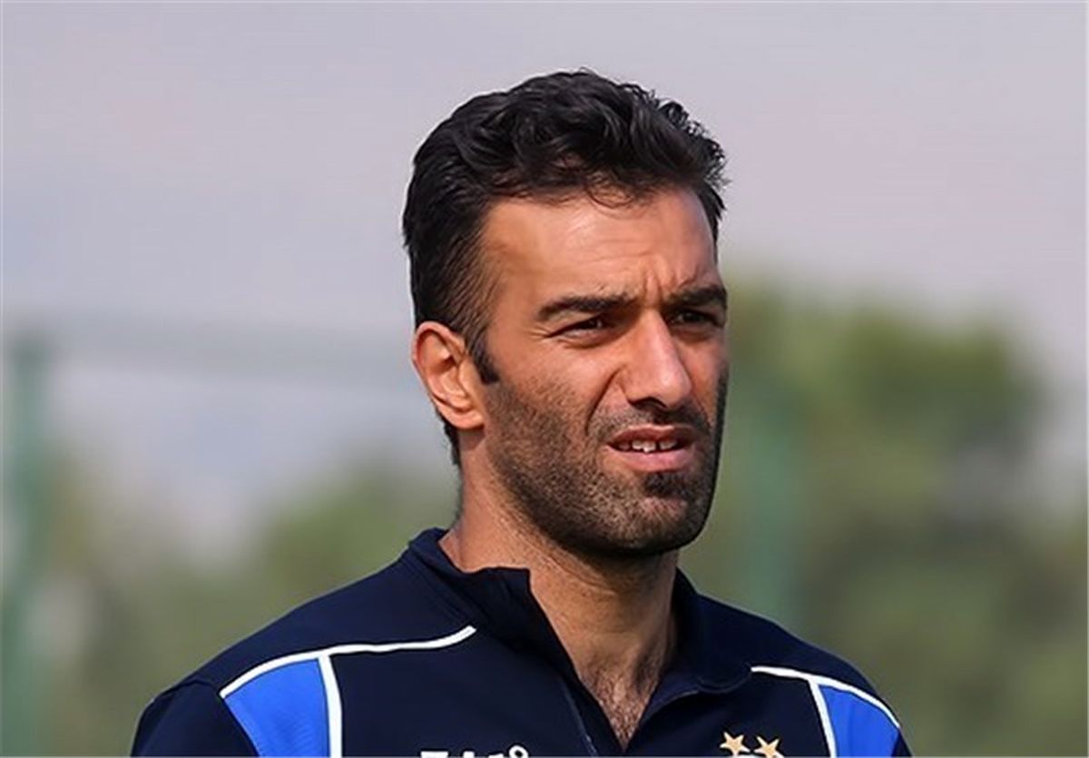 درگیری عمران‌زاده با یک هوادار استقلال