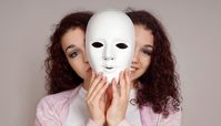 اختلال دوقطبی چگونه به وجود می آید؟