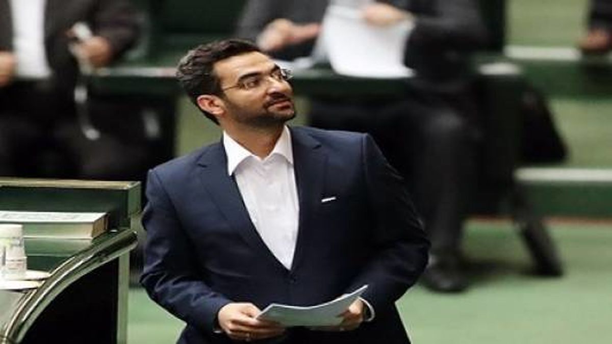 آذری جهرمی: تاکنون هیچ نیرویی از قرارداد آلکاتل تعدیل نشده است