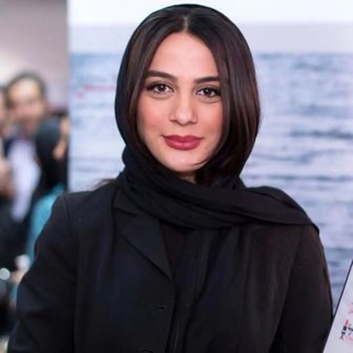 فحاشی به بازیگر زن به دلیل بازی در یک سریال