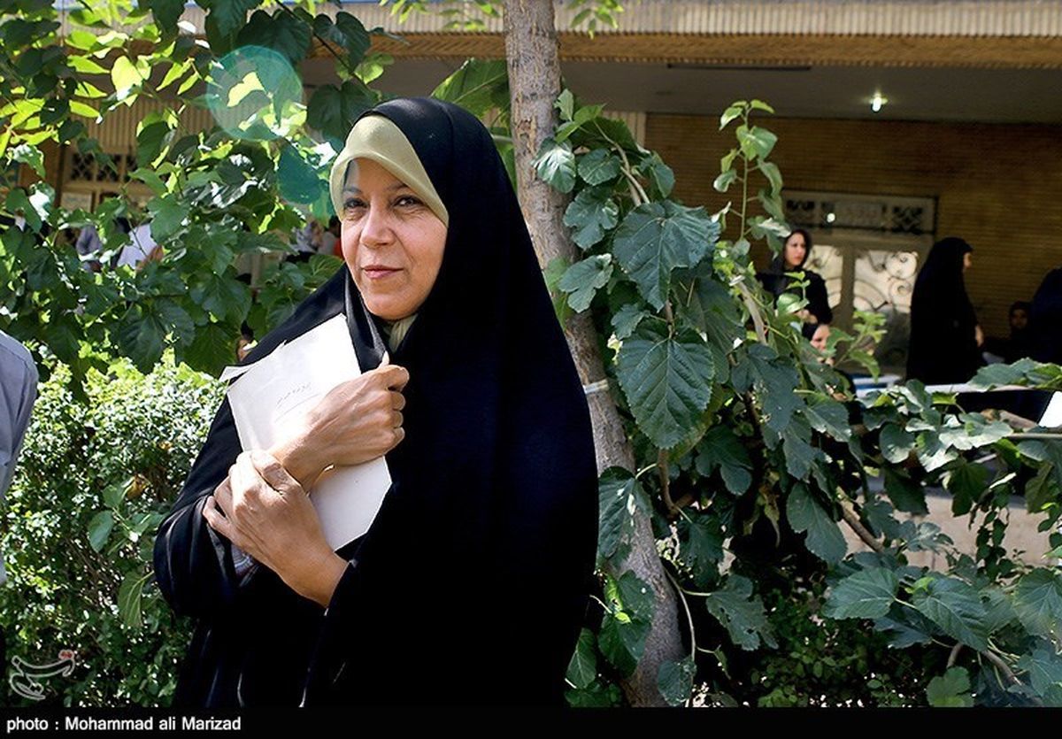 ناگفته‌ای از نقش فائزه هاشمی در تقسیم منزل پدری‌اش