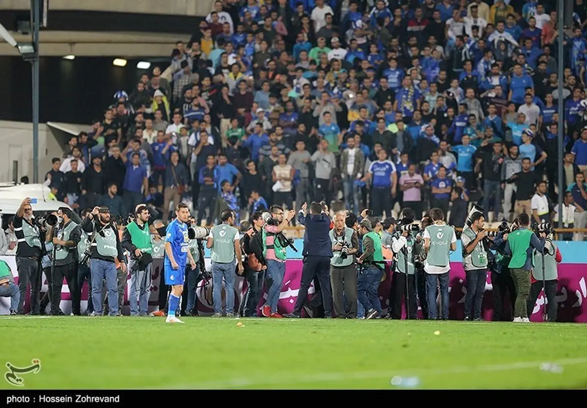 زمانی: محروم کردن تماشاگران، غلط ترین کار است