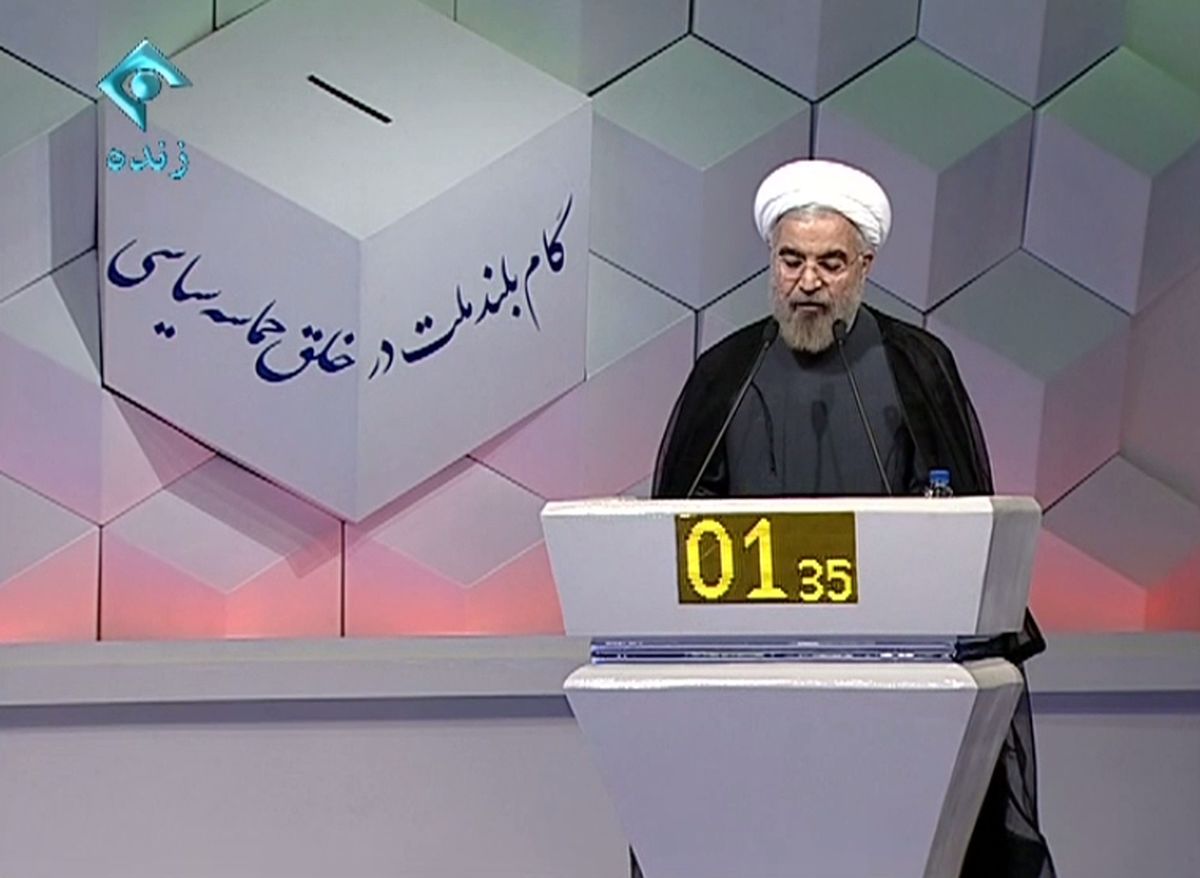 گامی دیگر در جهت شکست/ تکلیف حضور روحانی در مناظرات انتخاباتی 