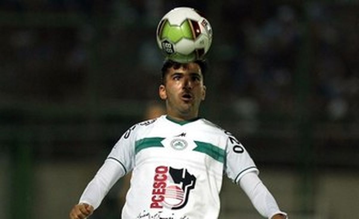 پرسپولیسی‌ها اتوبوس ذوب‌آهن را متوقف کردند