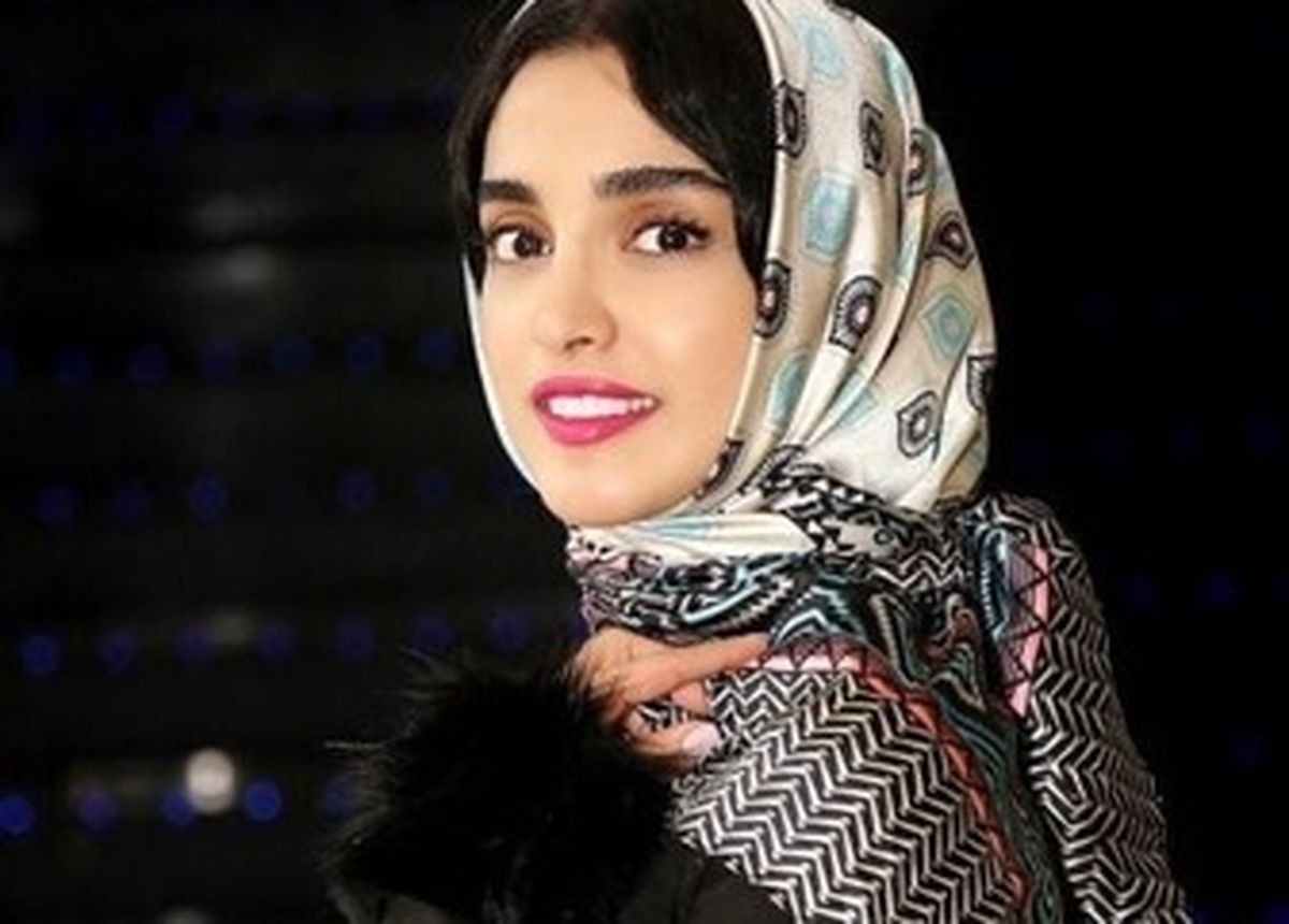حضور بازیگر زن «ممنوعه» روی فرش قرمز جشنواره فجر/ عکس