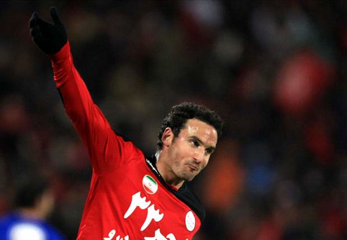 پرسپولیس ۳ – استقلال صفر