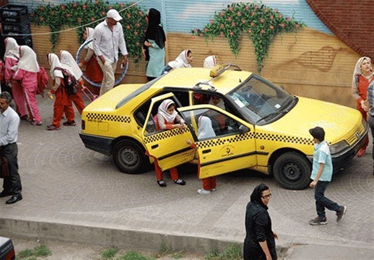 سرویس مدرسه این دانش آموزان رایگان است
