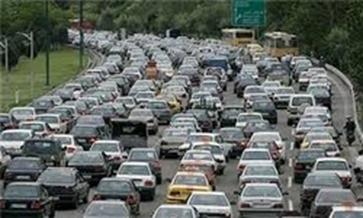 ترافیک سنگین در آزادراه کرج ـ تهران