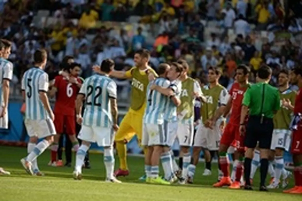 دعوای کاپیتان تیم ملی و ماسکرانو / نکونام به ماسکرانو: ایران اینه، برید که شانسی بردید