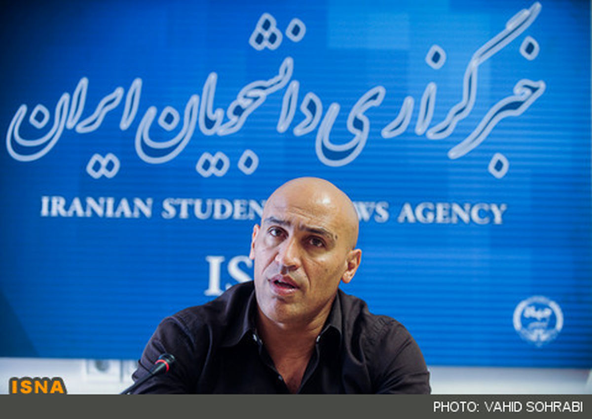 منصوریان: دستگیرم می‌کردند محروم می‌شدم