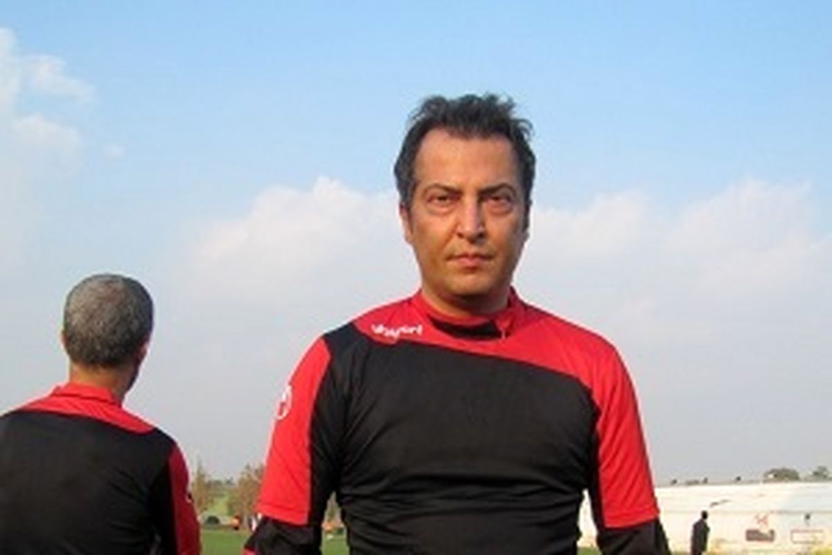 مهرداد میناوند هم مجری شد