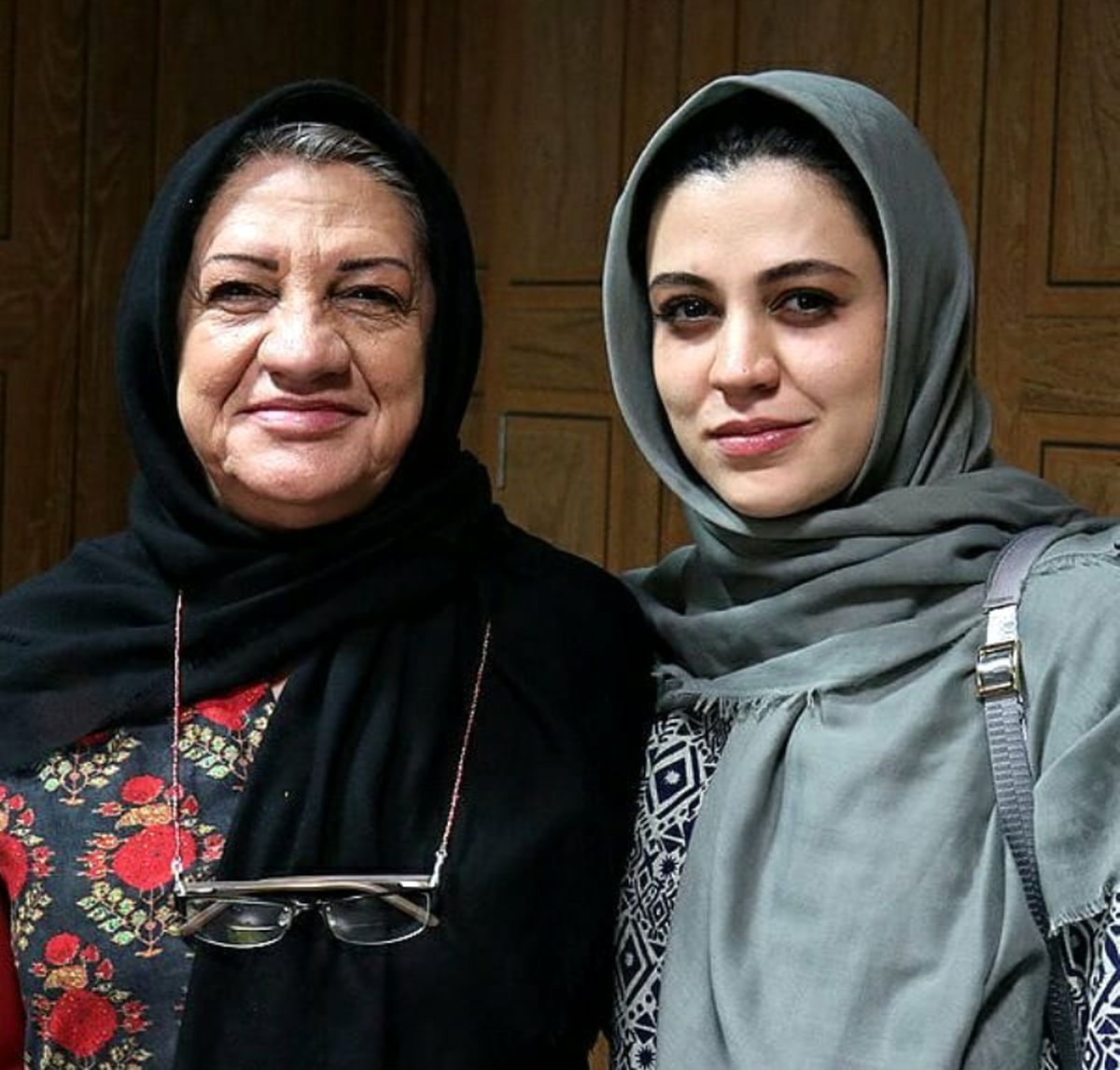 مادری که نقش مادربزرگ دخترش را بازی کرد+عکس