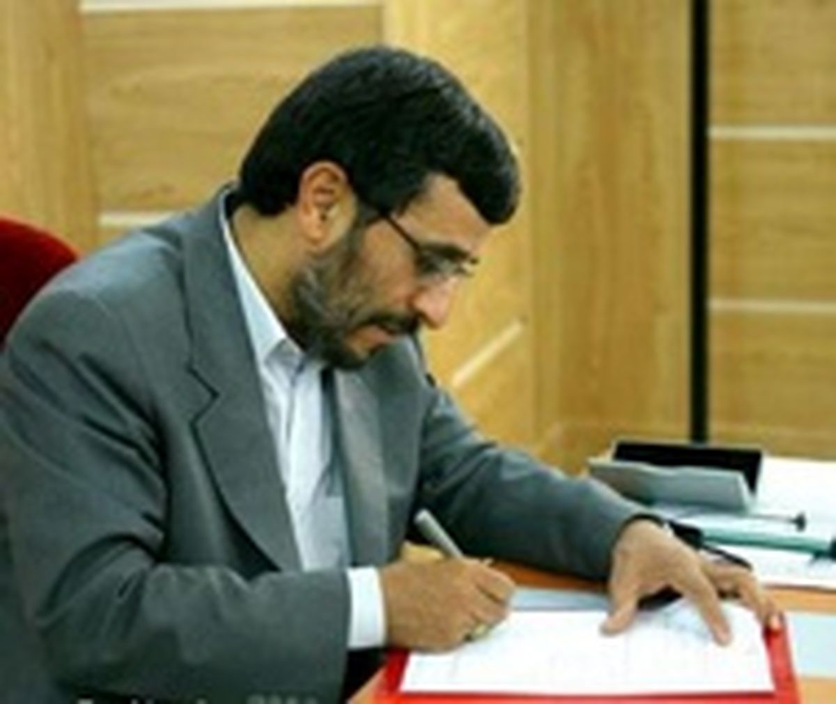 پیام تبریک رییس‌جمهور به تیم ملی والیبال ایران