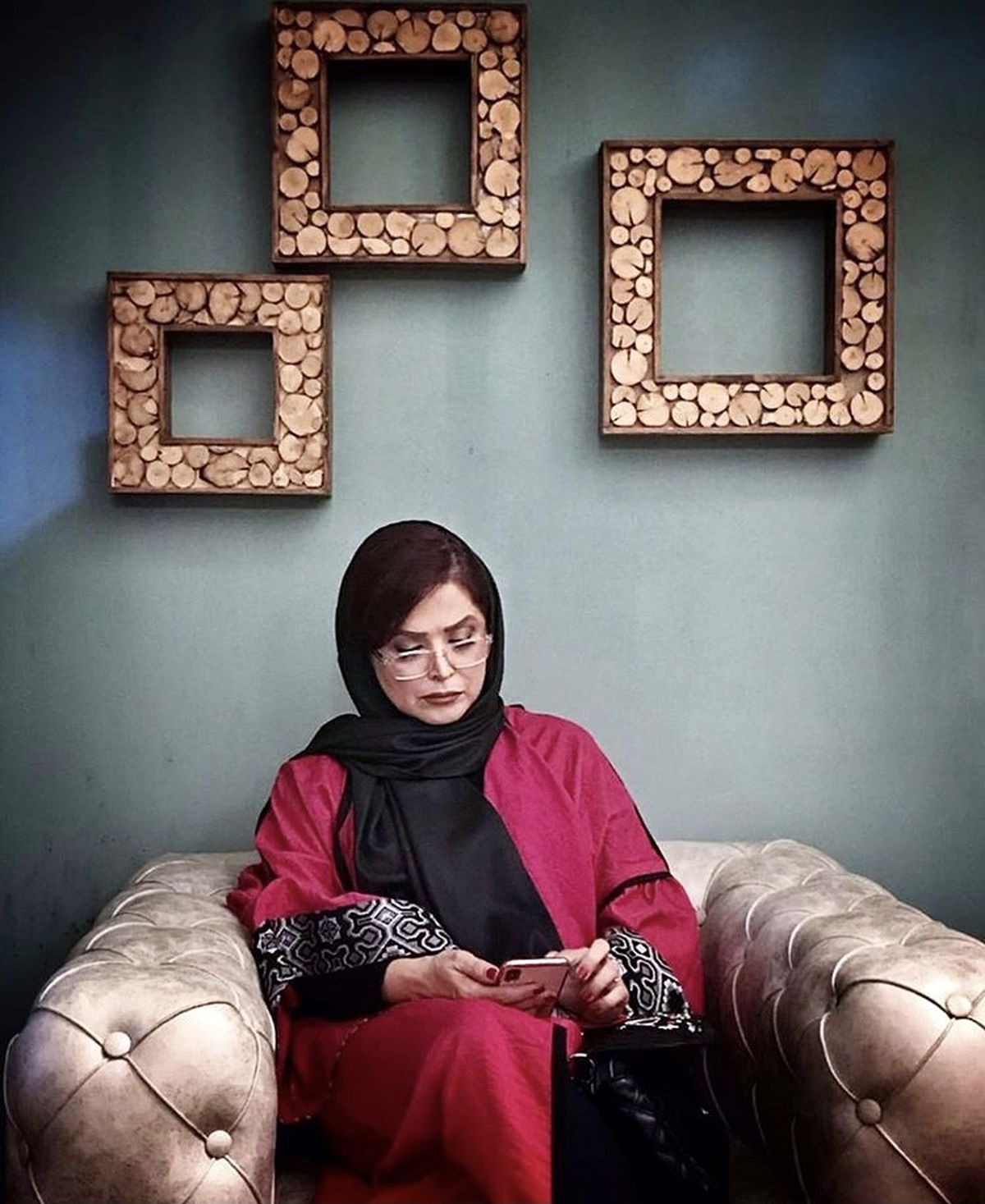 چهره متفکرانه کمند امیرسلیمانی + عکس