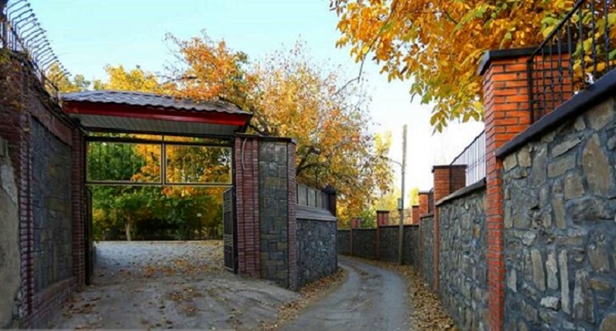 کوچه باغ‌ گردی پاییز