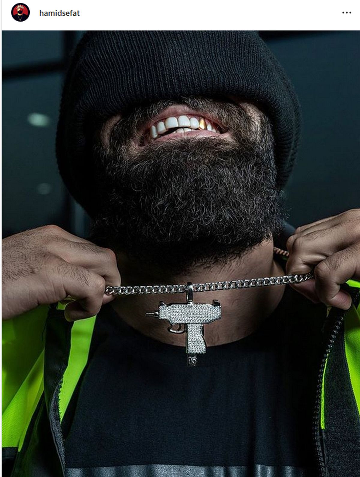حمید صفت، دست به اسلحه می شود؟!